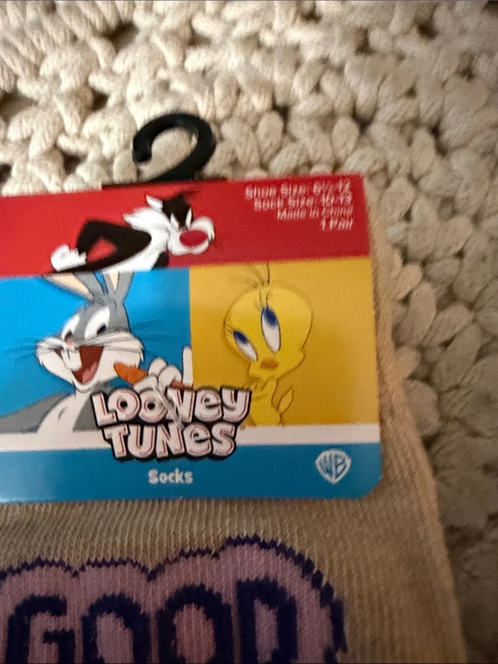 Warner Bros. Looney Tunes Socks - Beige & Gray with Character Slogans